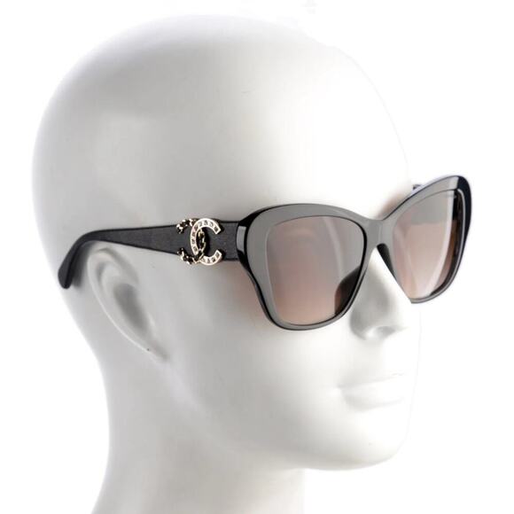 CHANEL Accessories - Authentic Chanel Side CC Logo Black Gold Len Sunglasses Vacation Gift Designer